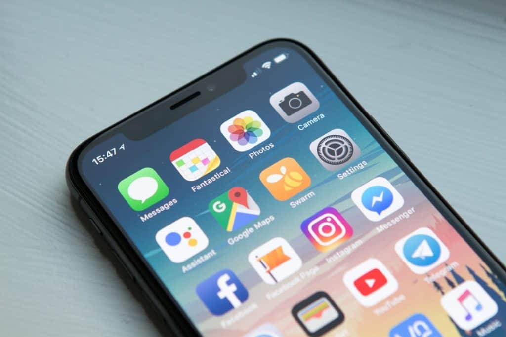 Photo by William Hook space gray iPhone X